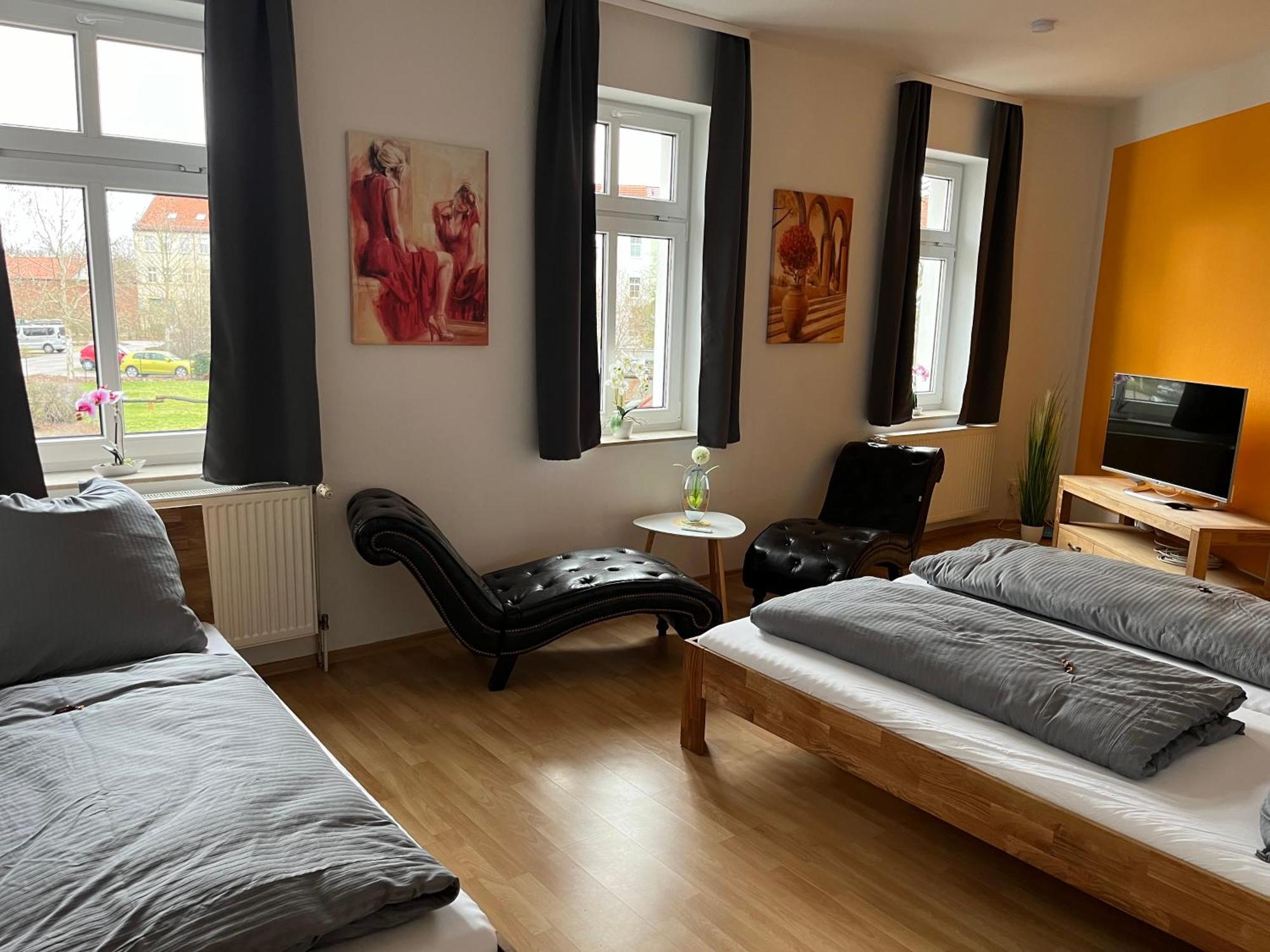 Fewo "Franzi" 5 Personen, Zentrale Lage, Parkplatz Dessau-Rosslau 外观 照片